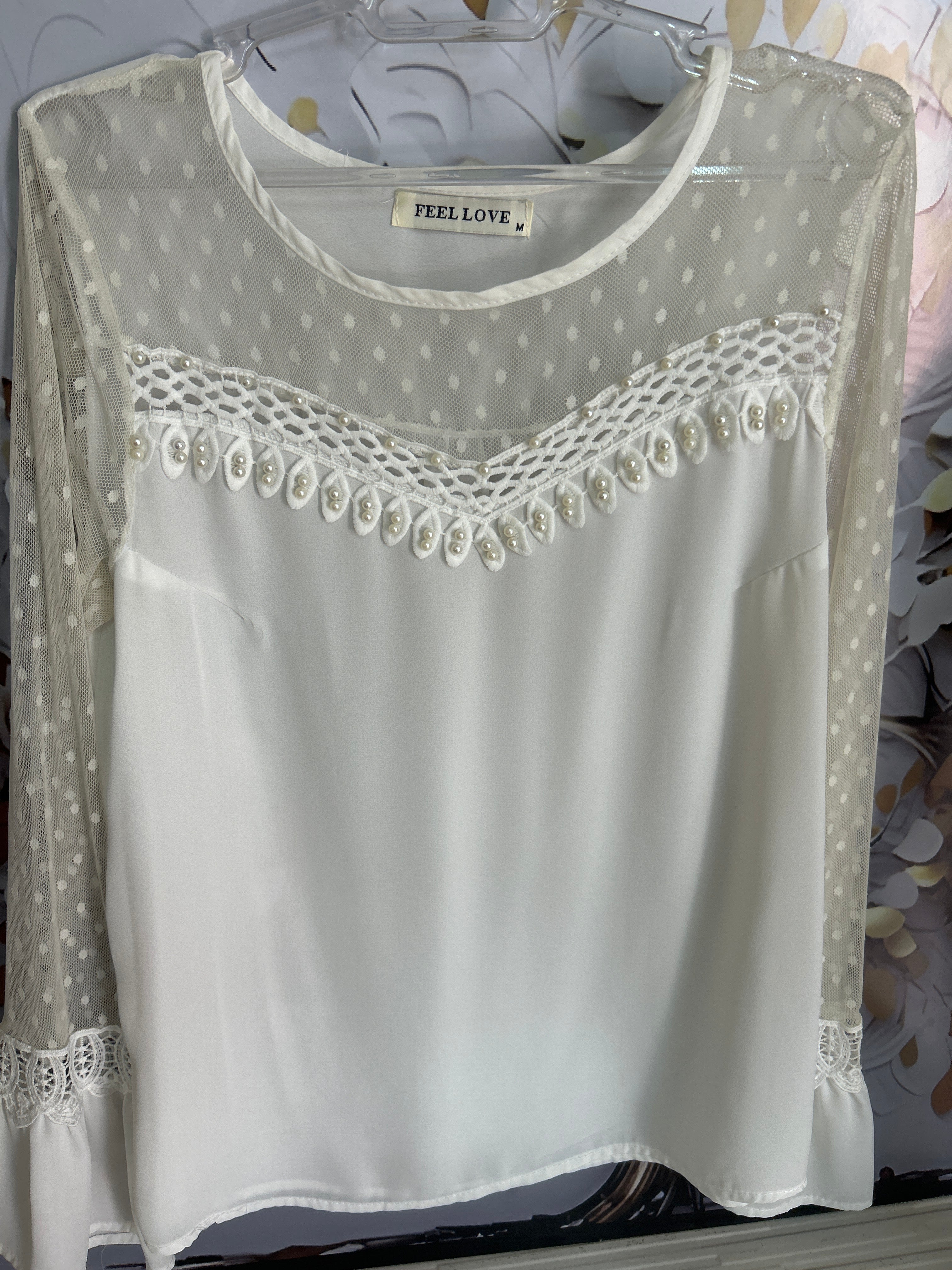 Blusa super estilosa veste M