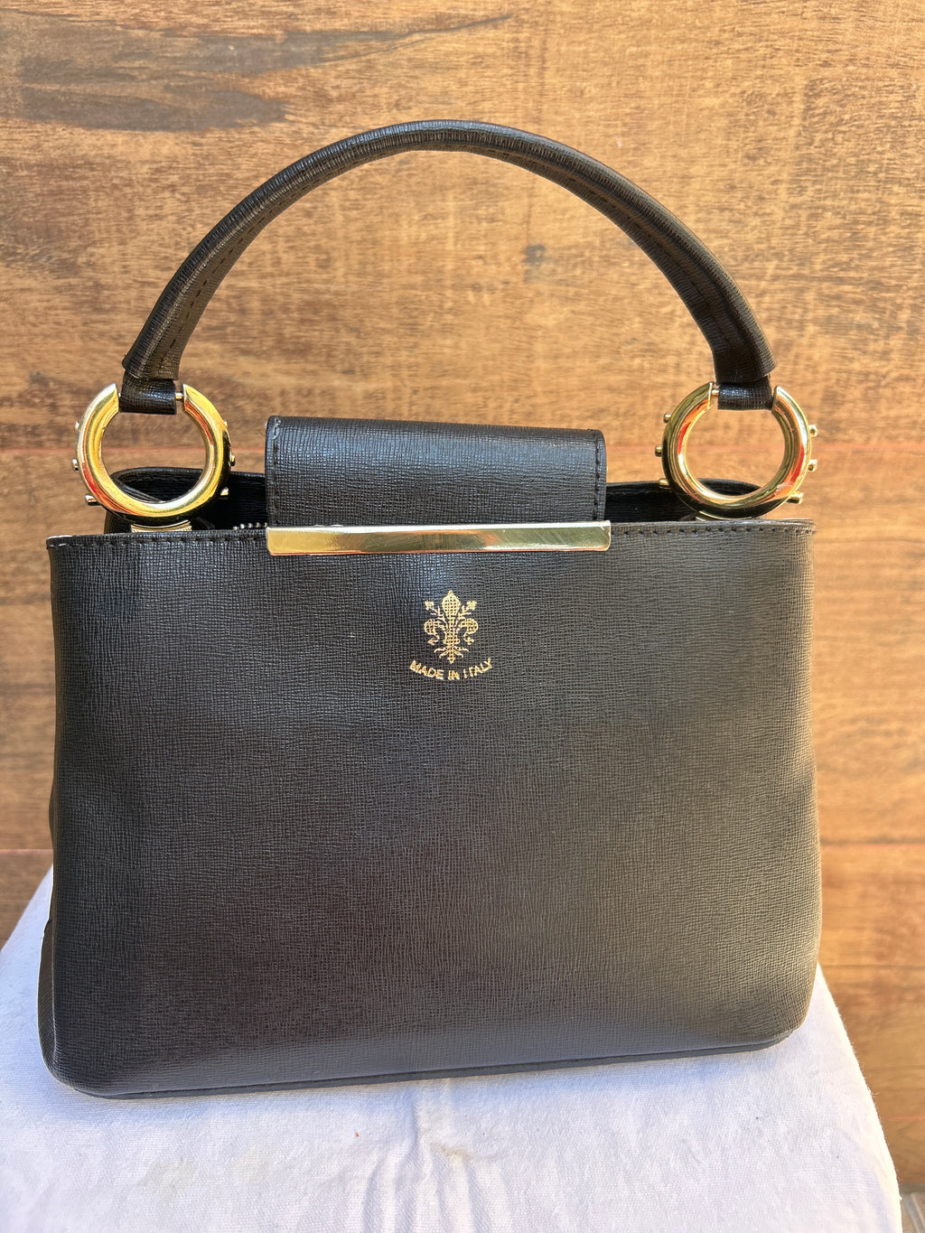Bolsa fábricada na Itália original