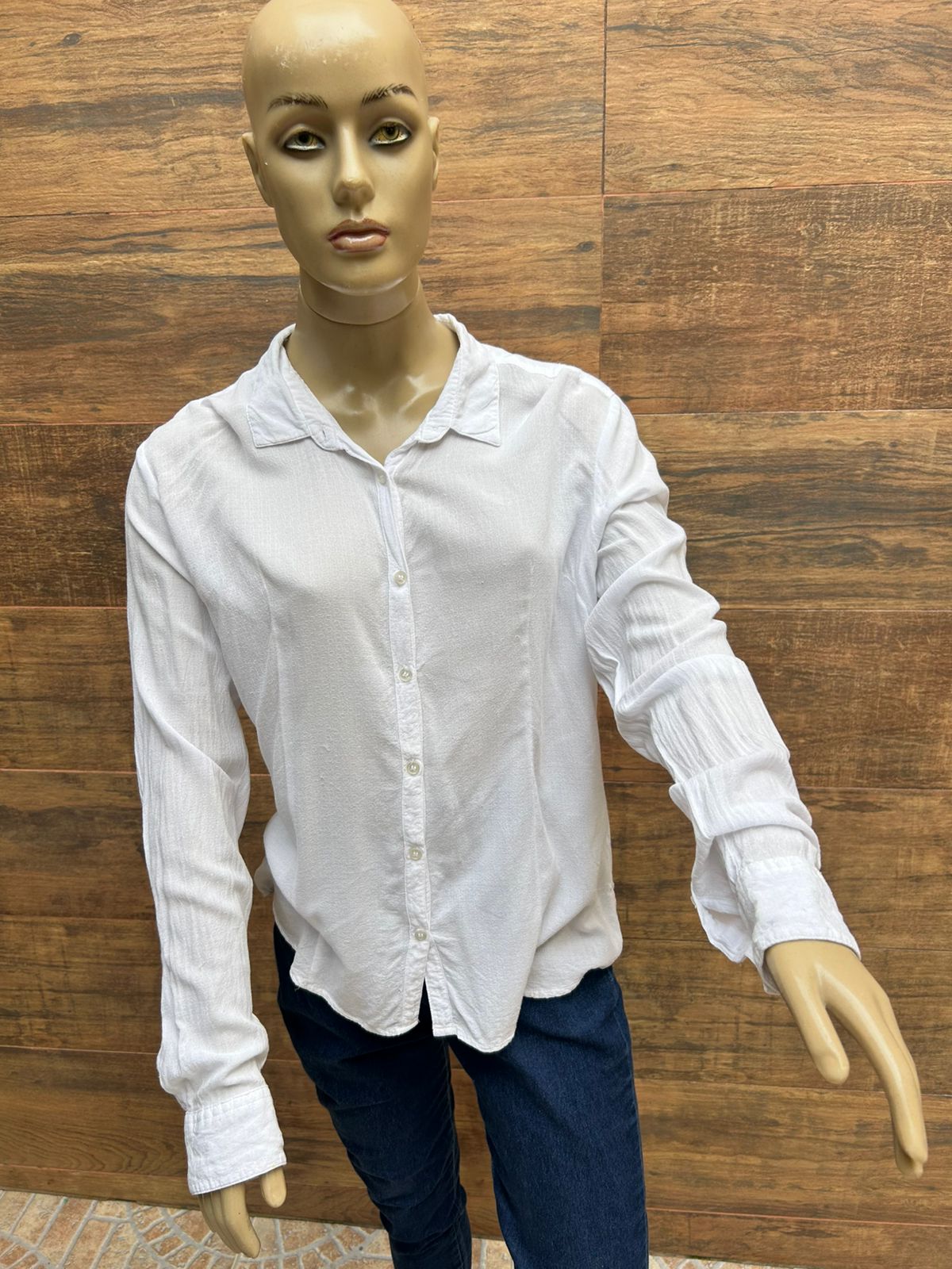 Camisa Branca Clássica – TAM M